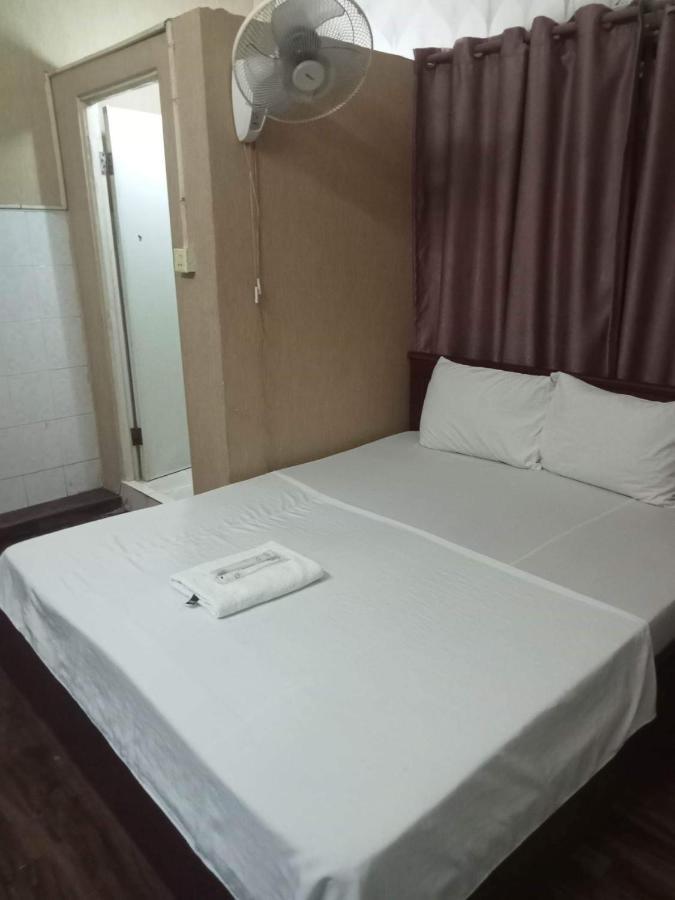 White River Guesthouse Phnom Penh Exterior photo
