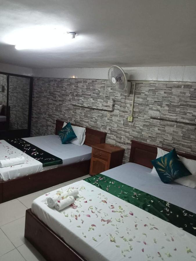 White River Guesthouse Phnom Penh Exterior photo